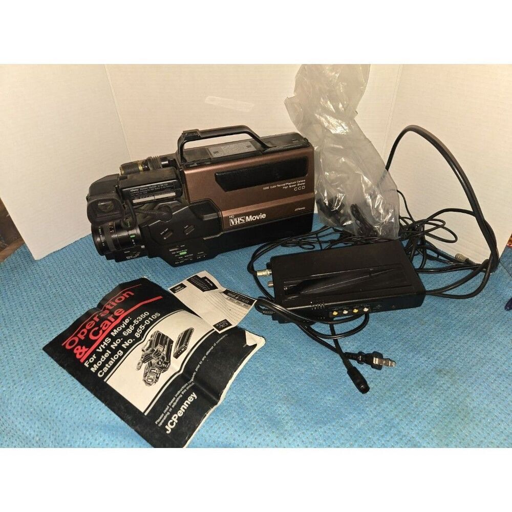 JC Penney VHS Camcorder W Case 686-5360 -  UNTESTED
